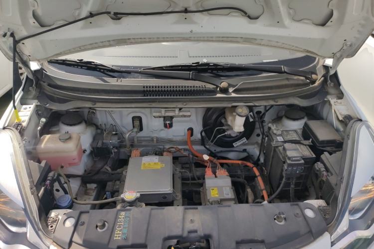 Used CHANGAN Benni E-Star 2021 National Edition Xin Yue Version Lithium Iron Phosphate (31.18 kWh) Engine Bay
