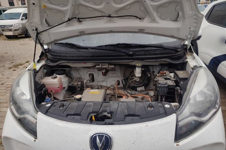Used CHANGAN Benni E-Star 2021 National Edition Xin Yue Version Lithium Iron Phosphate (31.86 kWh) Engine Bay