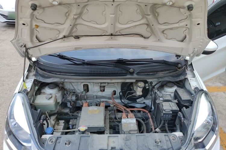 Used CHANGAN Benni E-Star 2021 National Edition Xin Yue Version Lithium Iron Phosphate (31.95 kWh) Engine Bay