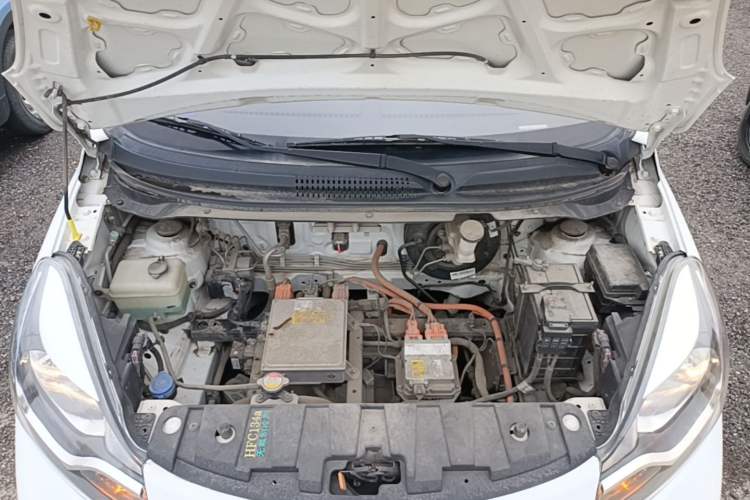 Used CHANGAN Benni E-Star 2021 National Edition Xin Yue Version Lithium-Ion Battery Engine Bay