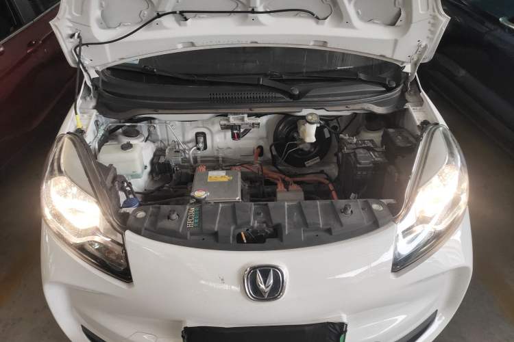 Used CHANGAN Benni E-Star 2021 National Edition Xin Yue Version Lithium Iron Phosphate (31.86 kWh) Engine Bay