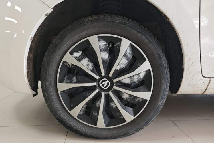 Used CHANGAN Benni E-Star 2021 National Edition Xin Yue Version Lithium Iron Phosphate (31.86 kWh) Exterior 1