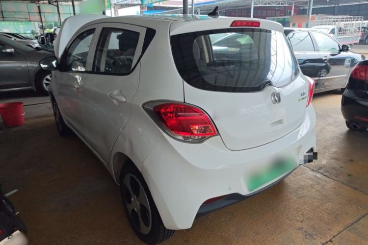 Used CHANGAN Benni E-Star 2021 National Edition Xin Yue Version Lithium Iron Phosphate (31.95 kWh) Exterior 2