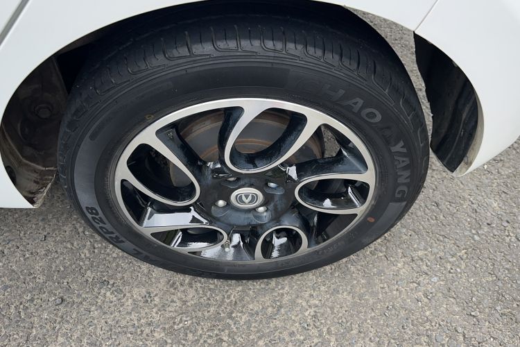 Used CHANGAN Benni E-Star 2021 National Edition Colorful Version Lithium Iron Phosphate (31.18 kWh) Exterior 2