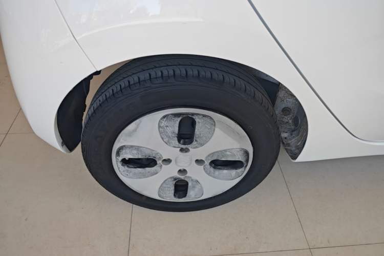 Used CHANGAN Benni E-Star 2021 National Edition Xin Yue Version (Fast-Charging Edition) Lithium Iron Phosphate (31.18 kWh) Exterior 3