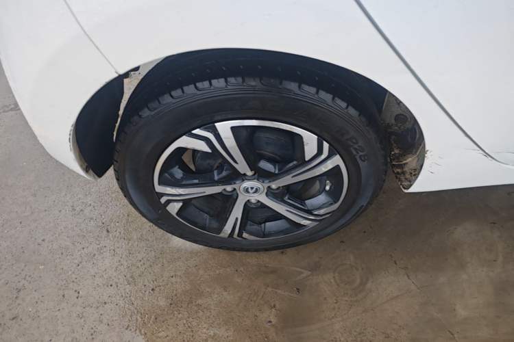 Used CHANGAN Benni E-Star 2021 National Edition Xin Yue Version Lithium-Ion Battery Exterior 3