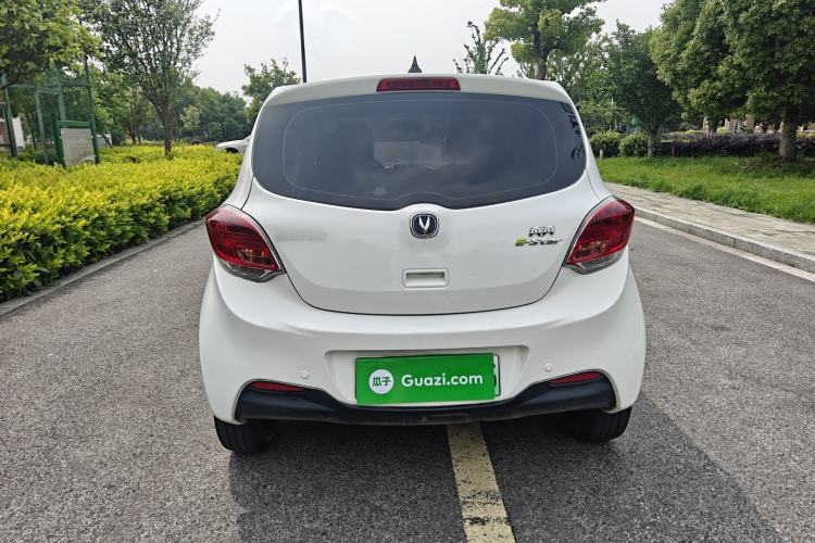 Used CHANGAN Benni E-Star 2021 National Edition Xin Yue Version (Fast-Charging Edition) Lithium Iron Phosphate (31.95 kWh) Exterior 3