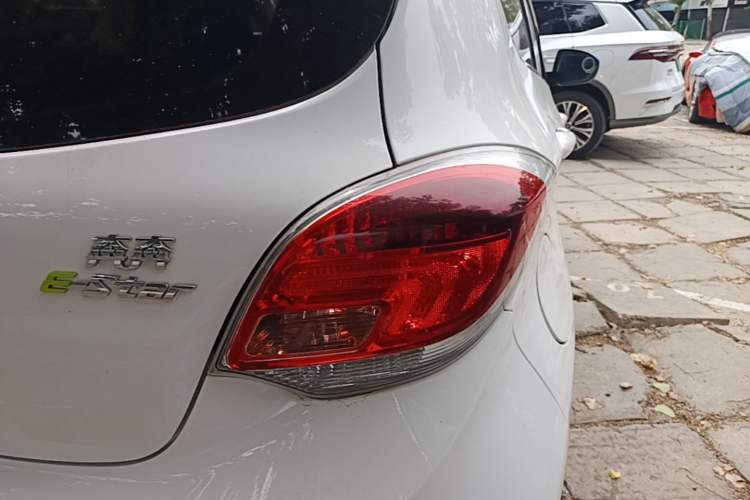 Used CHANGAN Benni E-Star 2021 National Edition Xinyue Version (Fast-Charging Edition) Lithium NMC Exterior 3