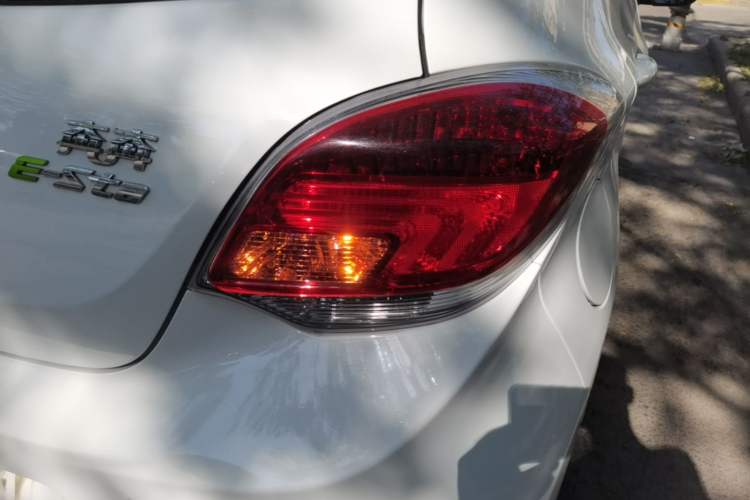 Used CHANGAN Benni E-Star 2021 National Edition Xinyi Edition Lithium-Ion Battery Exterior 3