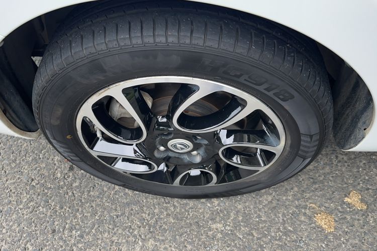 Used CHANGAN Benni E-Star 2021 National Edition Colorful Version Lithium Iron Phosphate (31.18 kWh) Exterior 3