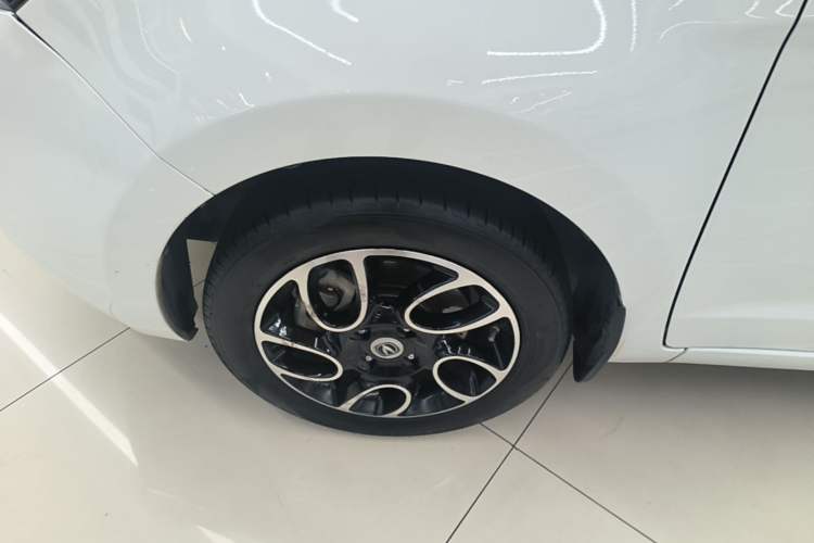 Used CHANGAN Benni E-Star 2021 National Edition Colorful Version Lithium Iron Phosphate (31.86 kWh) Exterior 4