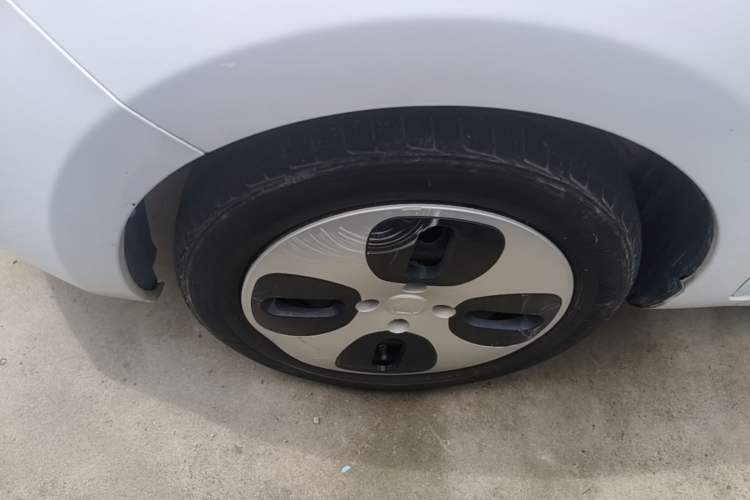 Used CHANGAN Benni E-Star 2021 National Edition Xin Yue Version Lithium Iron Phosphate (31.86 kWh) Exterior 4