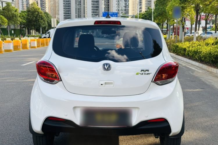 Used CHANGAN Benni E-Star 2021 National Edition Colorful Version Lithium Iron Phosphate (31.86 kWh) Exterior 4