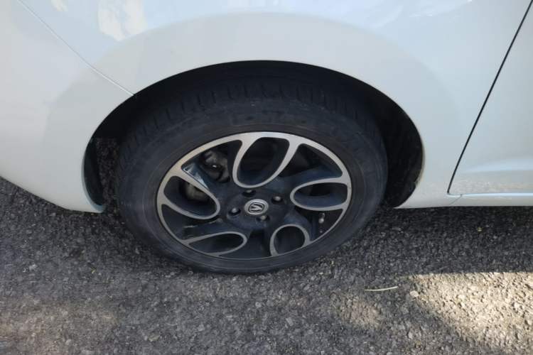 Used CHANGAN Benni E-Star 2021 National Edition Xinyi Edition Lithium-Ion Battery Exterior 4