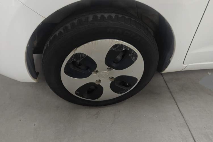 Used CHANGAN Benni E-Star 2021 National Edition Xinyi Edition Lithium Iron Phosphate (31.18 kWh) Exterior 4