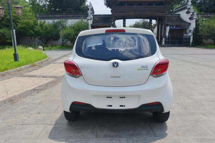 Used CHANGAN Benni E-Star 2021 National Edition Xin Yue Version (Fast-Charging Edition) Lithium Iron Phosphate (31.18 kWh) Exterior 4