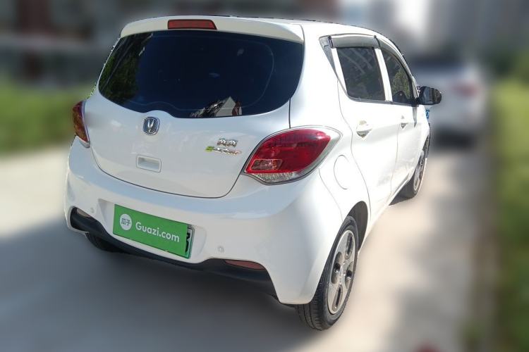 Used CHANGAN Benni E-Star 2021 National Edition Xin Yue Version (Fast-Charging Edition) Lithium Iron Phosphate (31.95 kWh) Exterior 5