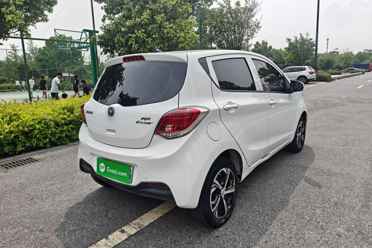 Used CHANGAN Benni E-Star 2021 National Edition Xin Yue Version (Fast-Charging Edition) Lithium Iron Phosphate (31.95 kWh) Exterior 5