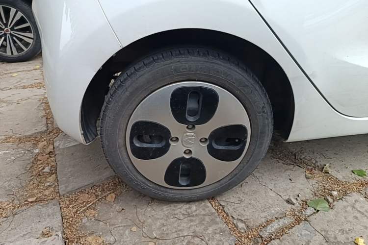 Used CHANGAN Benni E-Star 2021 National Edition Xinyue Version (Fast-Charging Edition) Lithium NMC Exterior 5