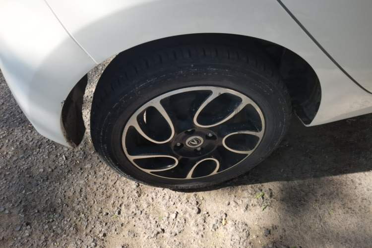 Used CHANGAN Benni E-Star 2021 National Edition Xinyi Edition Lithium-Ion Battery Exterior 5