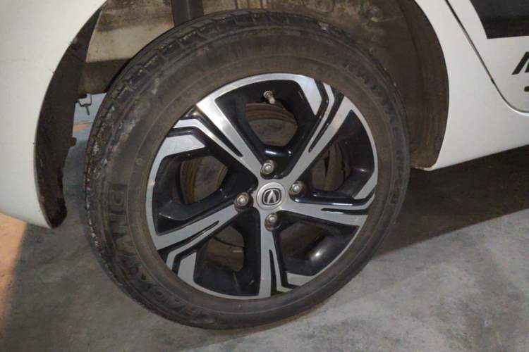 Used CHANGAN Benni E-Star 2021 National Edition Xin Yue Version Lithium Iron Phosphate (31.86 kWh) Exterior 5