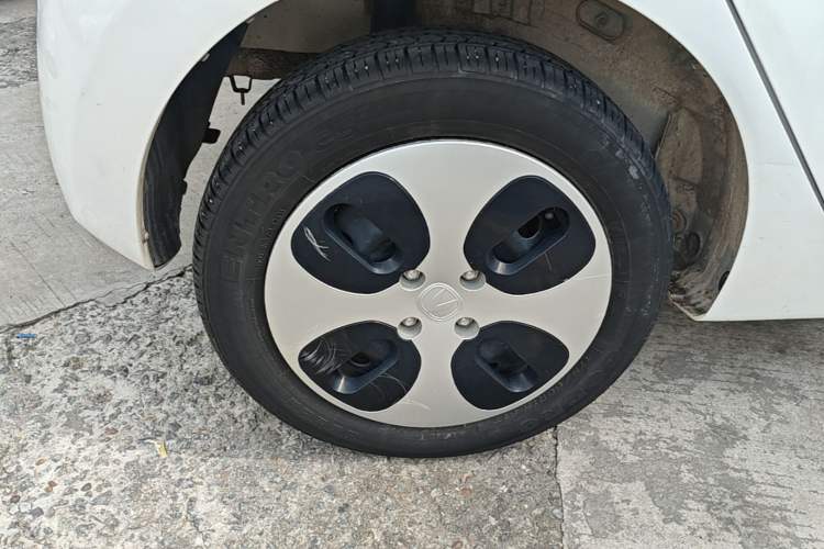 Used CHANGAN Benni E-Star 2021 National Edition Xin Yue Version Lithium Iron Phosphate (31.86 kWh) Exterior 5