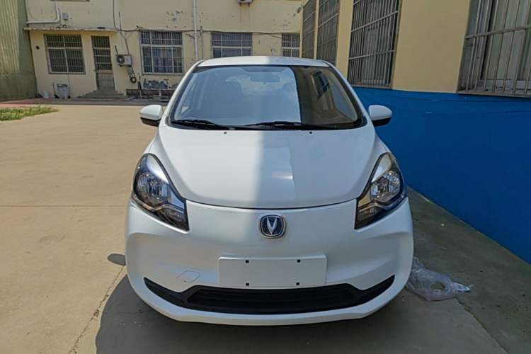 Used CHANGAN Benni E-Star 2021 National Edition Xin Yue Version Lithium Iron Phosphate (31.95 kWh) Front