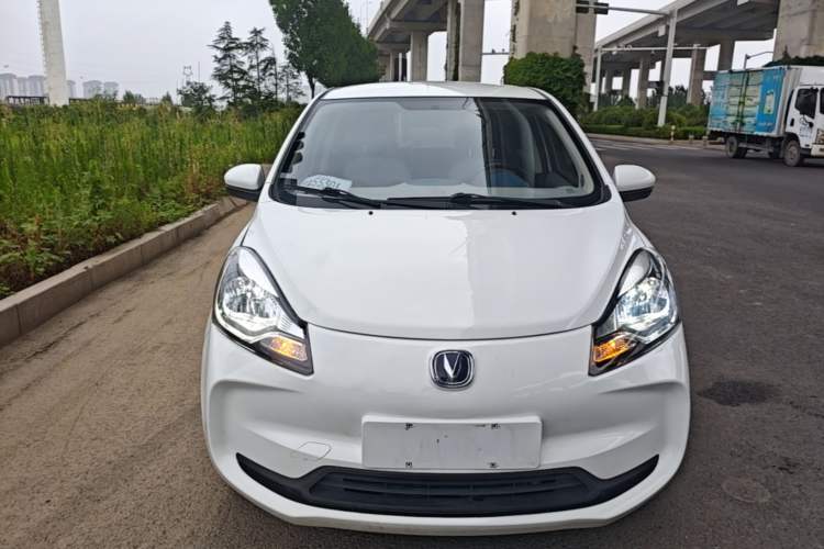Used CHANGAN Benni E-Star 2021 National Edition Colorful Version Lithium Iron Phosphate (31.86 kWh) Front