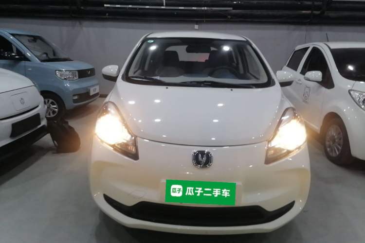 Used CHANGAN Benni E-Star 2021 National Edition XinYi Edition Lithium Iron Phosphate (31.86 kWh) Front