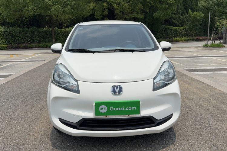 Used CHANGAN Benni E-Star 2021 National Edition Colorful Version Lithium Iron Phosphate (31.86 kWh) Front