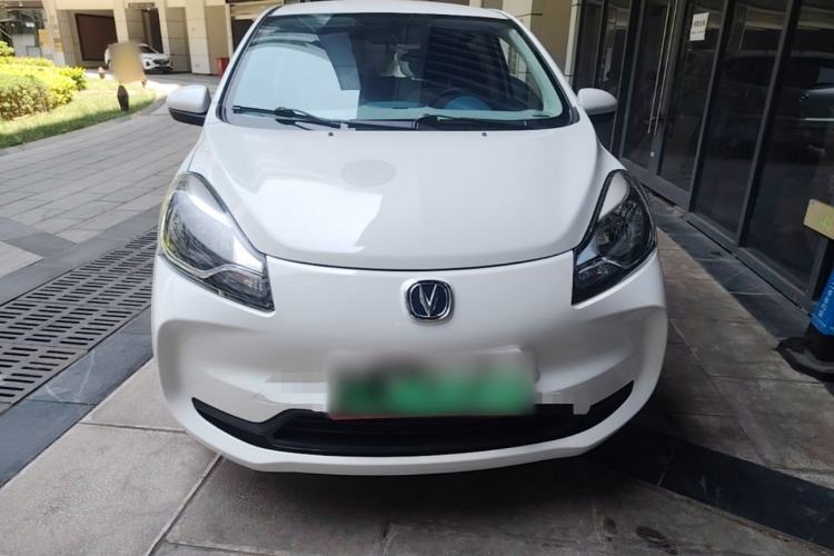 Used CHANGAN Benni E-Star 2021 National Edition Colorful Version Lithium Iron Phosphate (31.86 kWh) Front