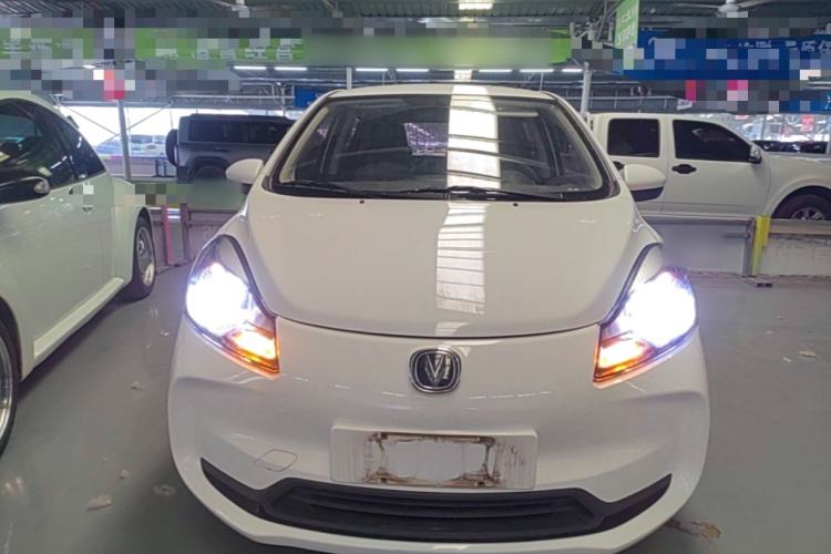 Used CHANGAN Benni E-Star 2021 National Edition Xin Yue Version (Fast-Charging Edition) Lithium Iron Phosphate (31.18 kWh) Front