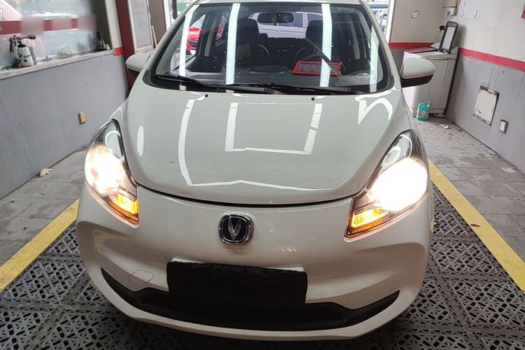Used CHANGAN Benni E-Star 2021 National Edition Xin Yue Version Lithium Iron Phosphate (31.86 kWh) Front