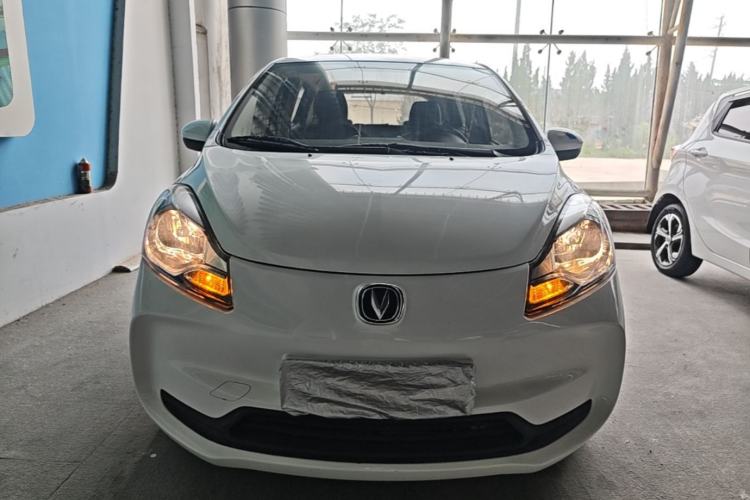 Used CHANGAN Benni E-Star 2021 National Edition Xin Yue Version (Fast-Charging Edition) Lithium Iron Phosphate (31.18 kWh) Front