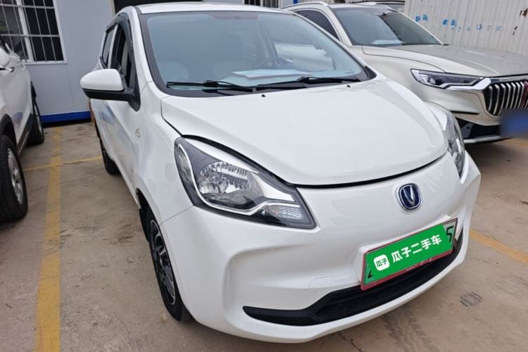Used CHANGAN Benni E-Star 2021 National Edition Colorful Version Lithium Iron Phosphate (31.86 kWh) Front Right 45 Deg