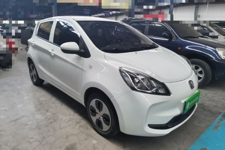 Used CHANGAN Benni E-Star 2021 National Edition Xin Yue Version (Fast-Charging Edition) Lithium Iron Phosphate (31.18 kWh) Front Right 45 Deg