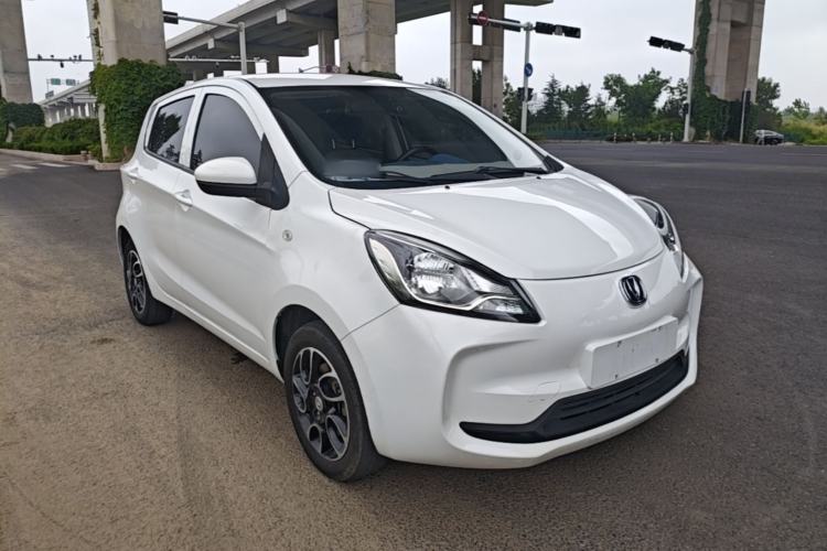Used CHANGAN Benni E-Star 2021 National Edition Colorful Version Lithium Iron Phosphate (31.86 kWh) Front Right 45 Deg