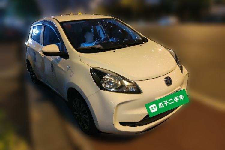 Used CHANGAN Benni E-Star 2021 National Edition Xin Yue Version Lithium Iron Phosphate (31.86 kWh) Front Right 45 Deg