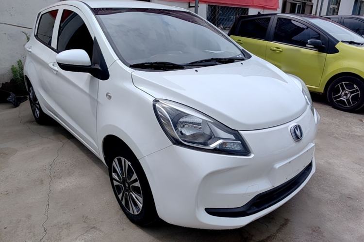 Used CHANGAN Benni E-Star 2021 National Edition Xin Yue Version Lithium Iron Phosphate (31.86 kWh) Front Right 45 Deg