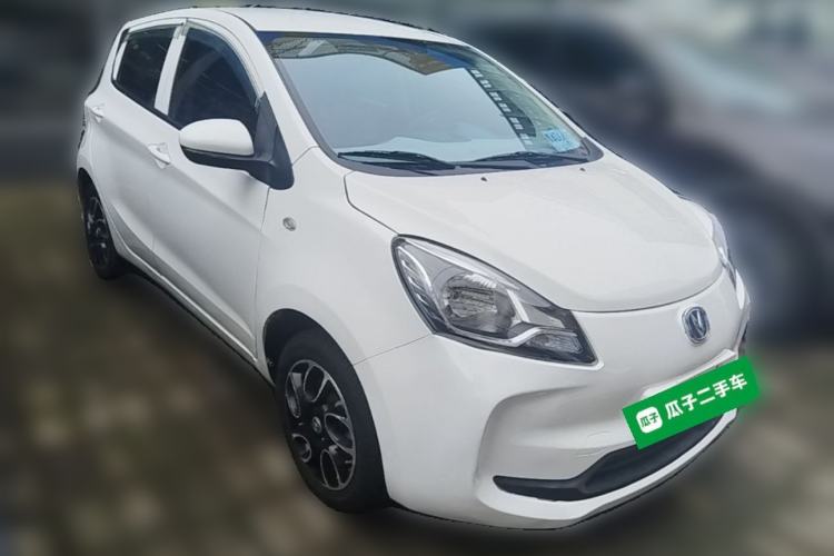 Used CHANGAN Benni E-Star 2021 National Edition Colorful Version Lithium Iron Phosphate (31.86 kWh) Front Right 45 Deg