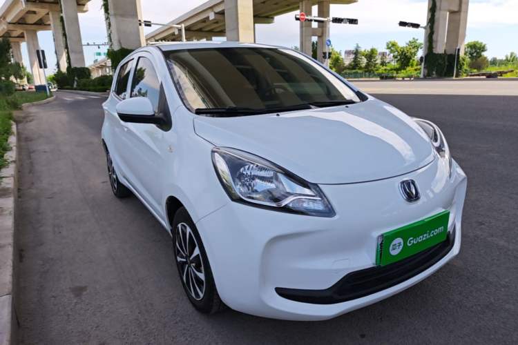 Used CHANGAN Benni E-Star 2021 National Edition Xin Yue Version Lithium Iron Phosphate (31.86 kWh) Front Right 45 Deg