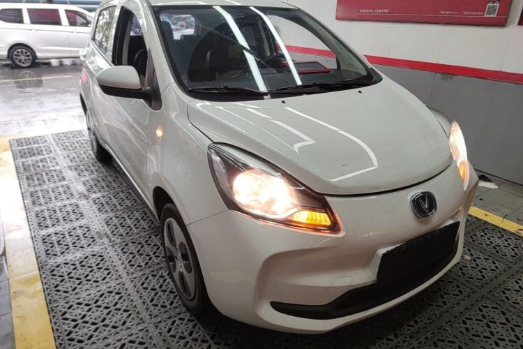 Used CHANGAN Benni E-Star 2021 National Edition Xin Yue Version Lithium Iron Phosphate (31.86 kWh) Front Right 45 Deg
