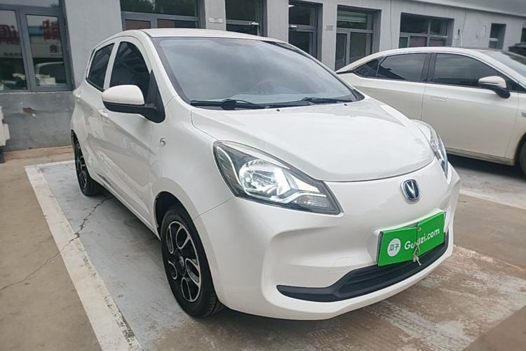 Used CHANGAN Benni E-Star 2021 National Edition Colorful Version Lithium Iron Phosphate (31.18 kWh) Front Right 45 Deg