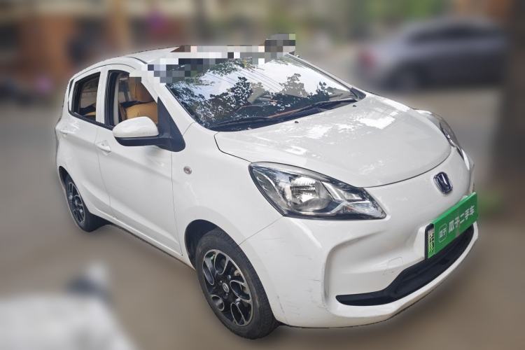 Used CHANGAN Benni E-Star 2021 National Edition Colorful Version Lithium Iron Phosphate (31.86 kWh) Front Right 45 Deg
