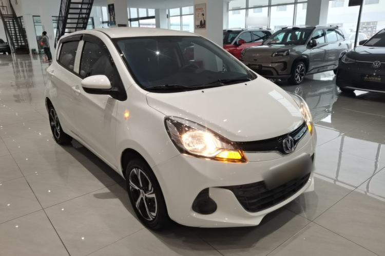 Used CHANGAN Benni E-Star 2021 National Edition Xinyue Version (Fast-Charging Edition) Lithium NMC Front Right 45 Deg