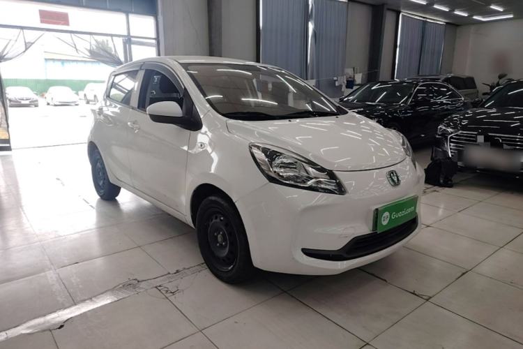 Used CHANGAN Benni E-Star 2021 National Edition Xin Yue Version Lithium Iron Phosphate (31.86 kWh) Front Right 45 Deg