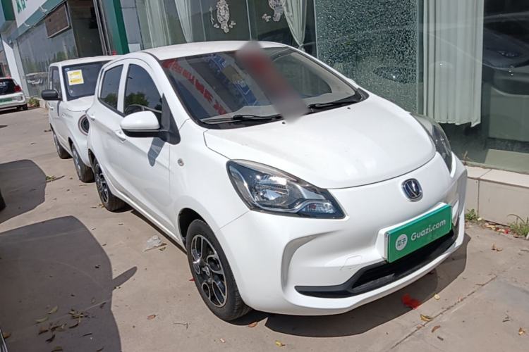 Used CHANGAN Benni E-Star 2021 National Edition XinYi Edition Lithium Iron Phosphate (31.86 kWh) Front Right 45 Deg
