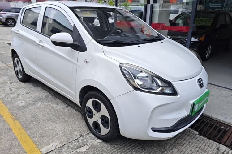 Used CHANGAN Benni E-Star 2021 National Edition Xin Yue Version Lithium Iron Phosphate (31.95 kWh) Front Right 45 Deg