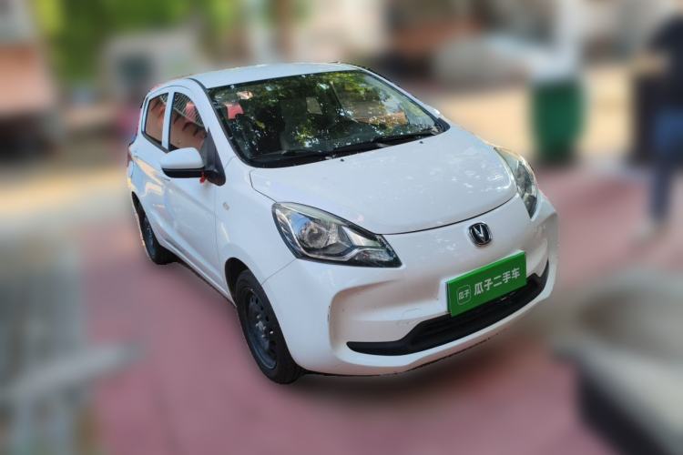 Used CHANGAN Benni E-Star 2021 National Edition Xin Yue Version (Fast-Charging Edition) Lithium Iron Phosphate (31.95 kWh) Front Right 45 Deg