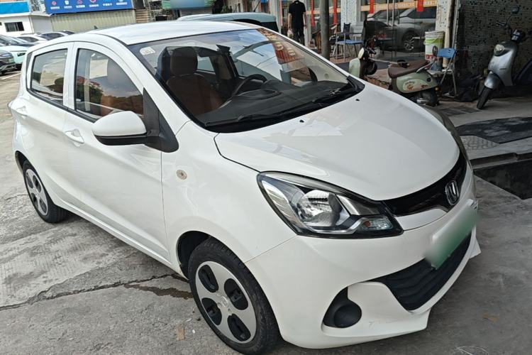Used CHANGAN Benni E-Star 2021 National Edition Xin Yue Version Lithium Iron Phosphate (31.86 kWh) Front Right 45 Deg